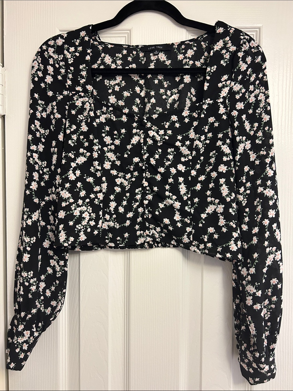Love Tree Black Floral Long-Sleeve Crop Blouse